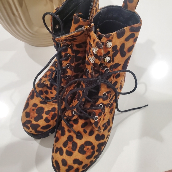 Boots - Picture 2 of 3